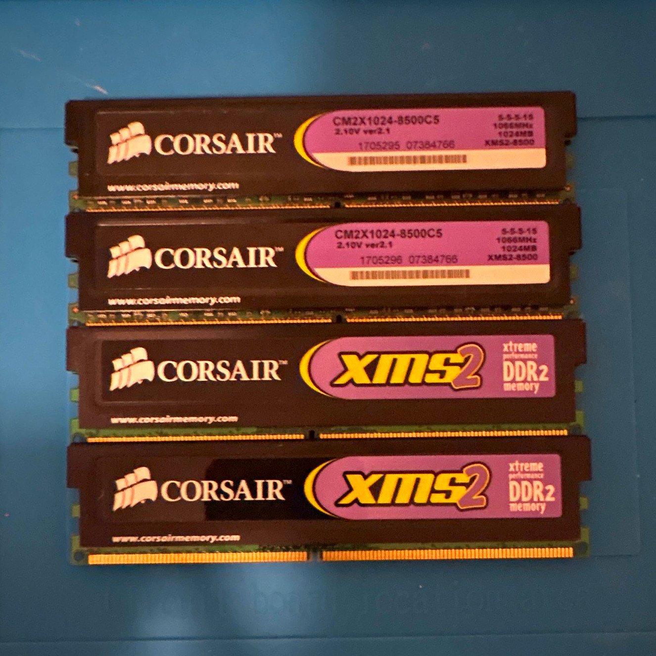 Corsair XMS2 4GB 1024MBx4 DDR2 DIMM 240-Pin PC2-8500 CM2X1024-8500C5 4 Sticks