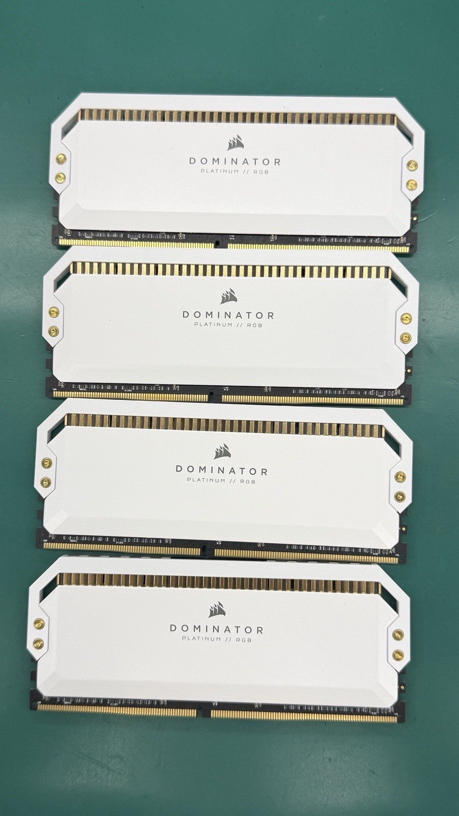 Corsair CMW64GX4M4C3200C16 Vengeance Pro 64GB (4X16gb) DDR4 3200MHz RAM