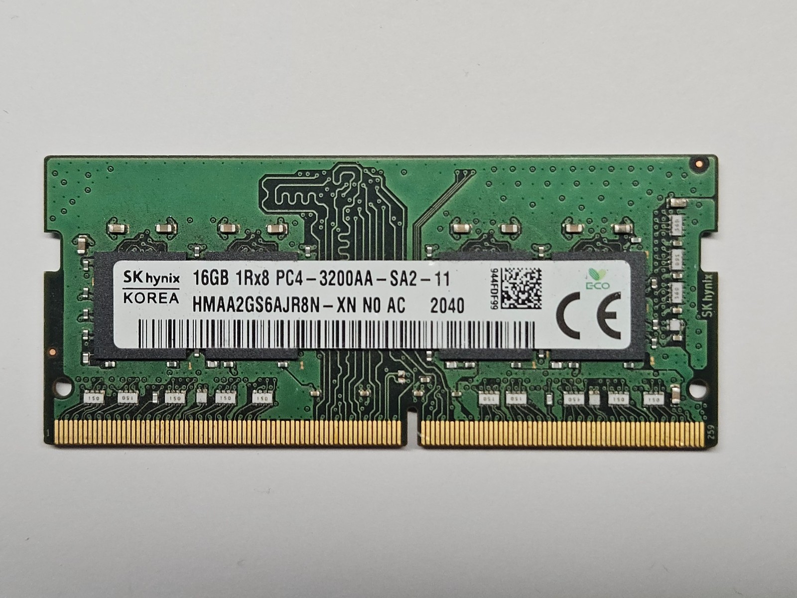 SK Hynix 16GB (1 Stick) PC4-25600 DDR4 3200 SODIMM Memory HMAA2GS6AJR8N-XN