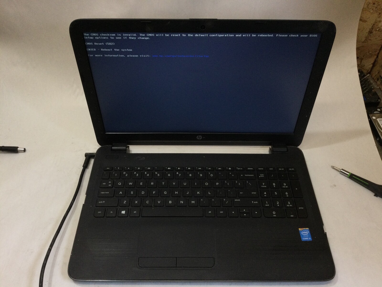 HP NOTEBOOK 250 G5 - I3 5005U - 4GB RAM - NO OS - BOOTS TO BIOS - READ DESC - BB