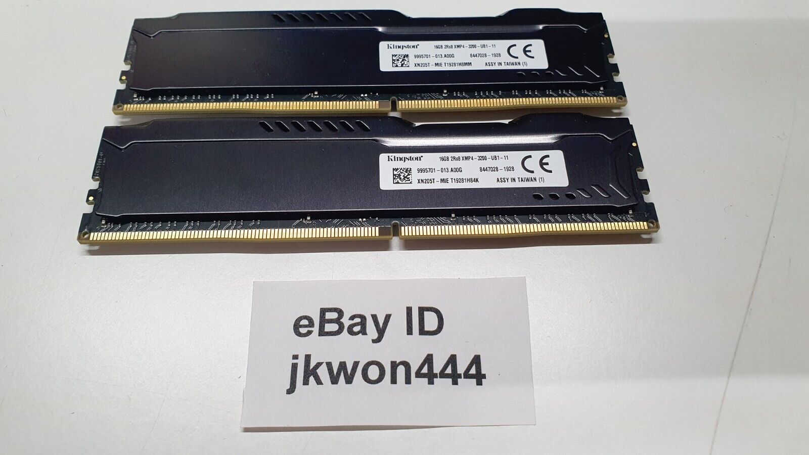 Dell Alienware Kingston Fury HyperX 32GB DDR4-3200 Dual RAM Kit XN205T-MIE