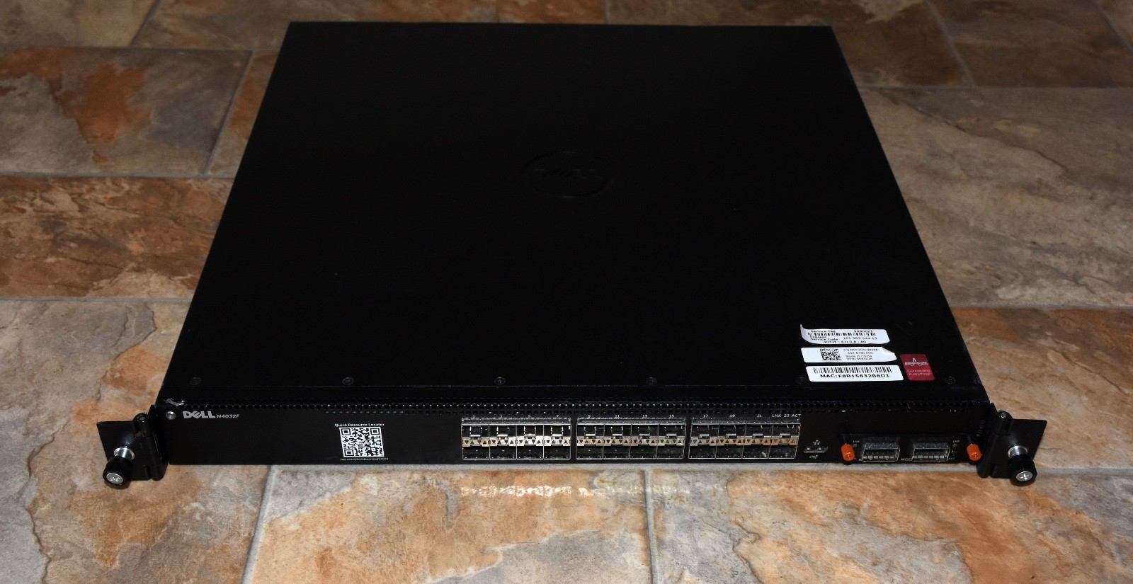 Dell Networking N4000 Series 24-Port 10GbE SFP Switch (N4032F) w/ 2x QSFP 40G #2