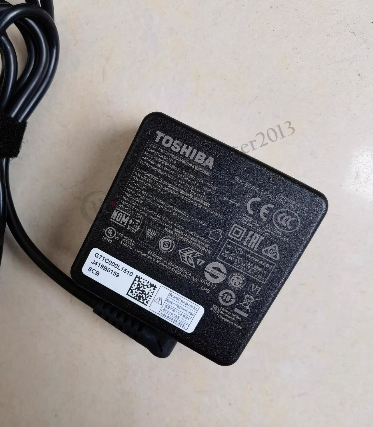 Original Toshiba Dynabook Tecra X40-F-13R 13U 13Z Charger AC 45W USB-C Adapter