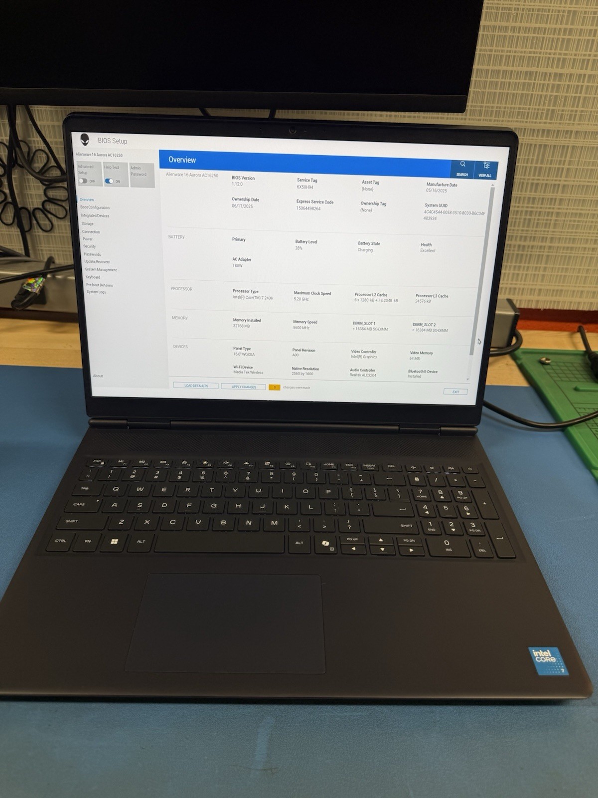 Alienware 16 Aurora Gaming Laptop | Core 7 240H | RTX 5060 | 32GB | 1TB | 16”