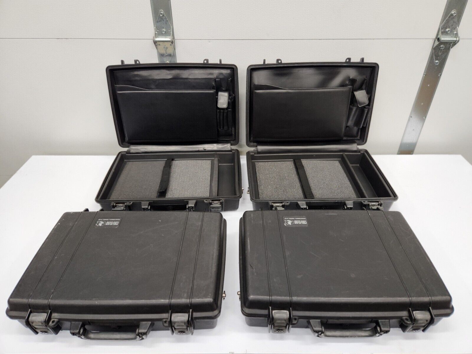 Pelican 1490 Hard Case - Laptop Insert - Weapon Case Electronic Case Lot of 4