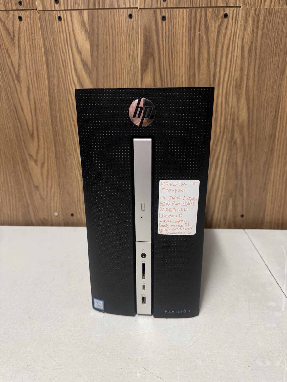 HP Pavilion 570-p0xx i5-7400 8GB RAM 250GB SSD Windows 11 Desktop PC