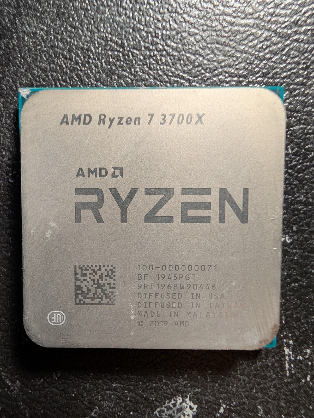 AMD Ryzen 7 3700X Processor (3.6GHz, 8 Cores, Socket AM4)
