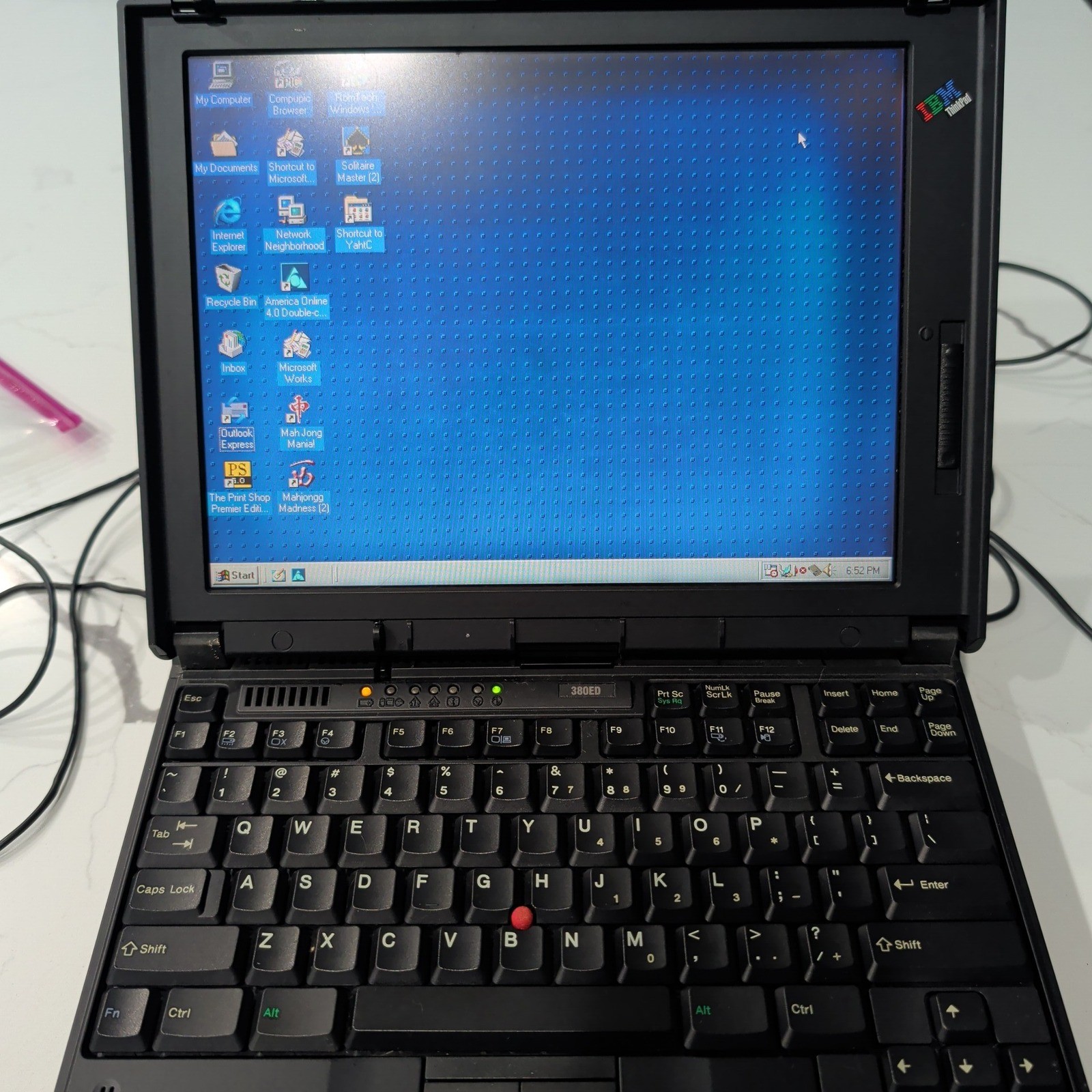 IBM ThinkPad 380ED Laptop Windows 98 Intel Pentium MMX 380ED 2635 RAM 32MB Works