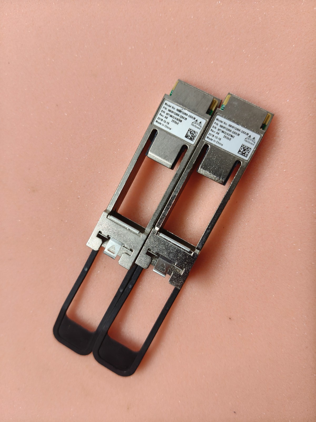 Mellanox MAM1Q00A-QSA28 Replace 25G with 100G. Module