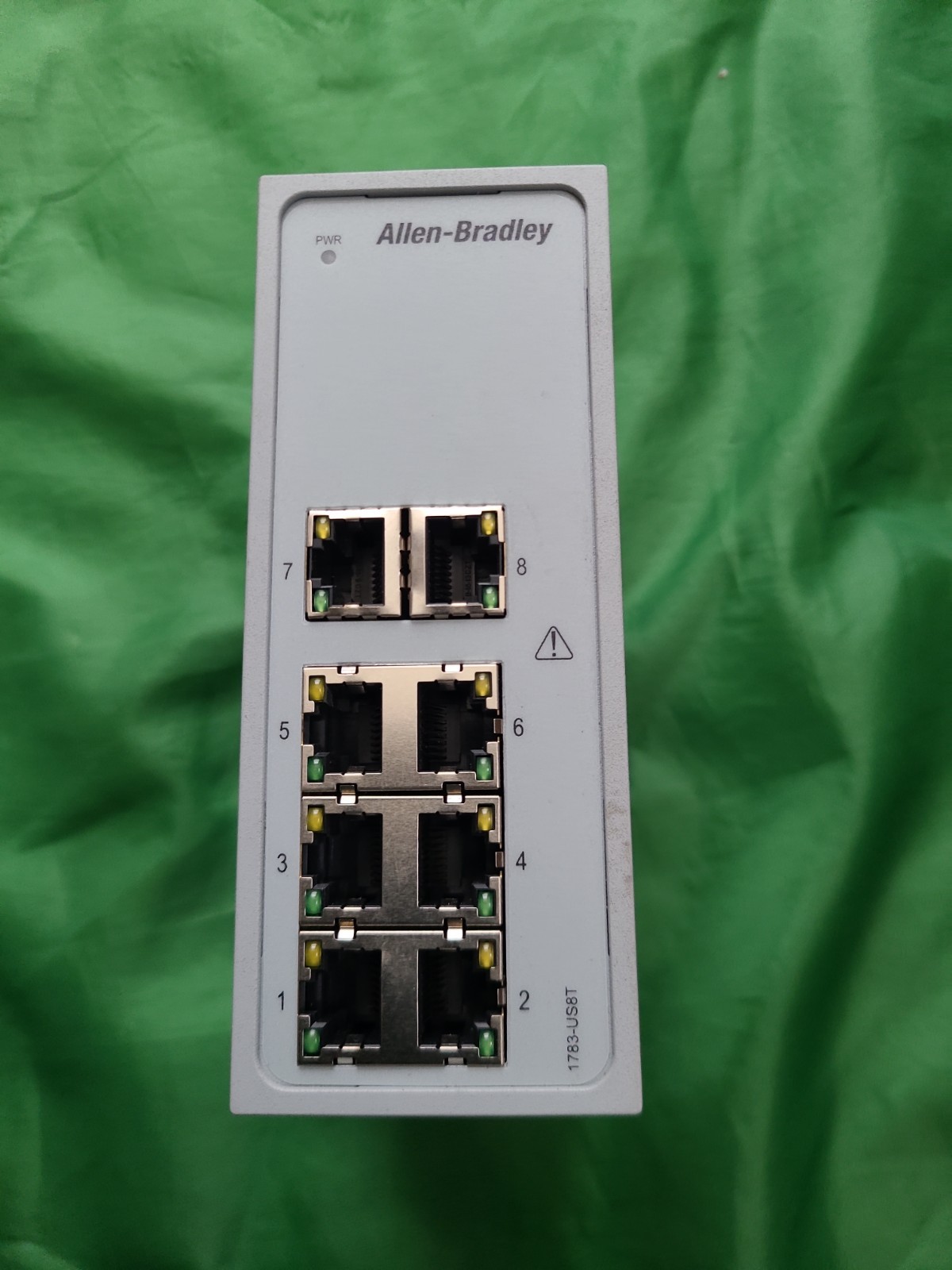 Allen-Bradley 1783-US8T Stratix 2000 Unmanaged Ethernet Switch