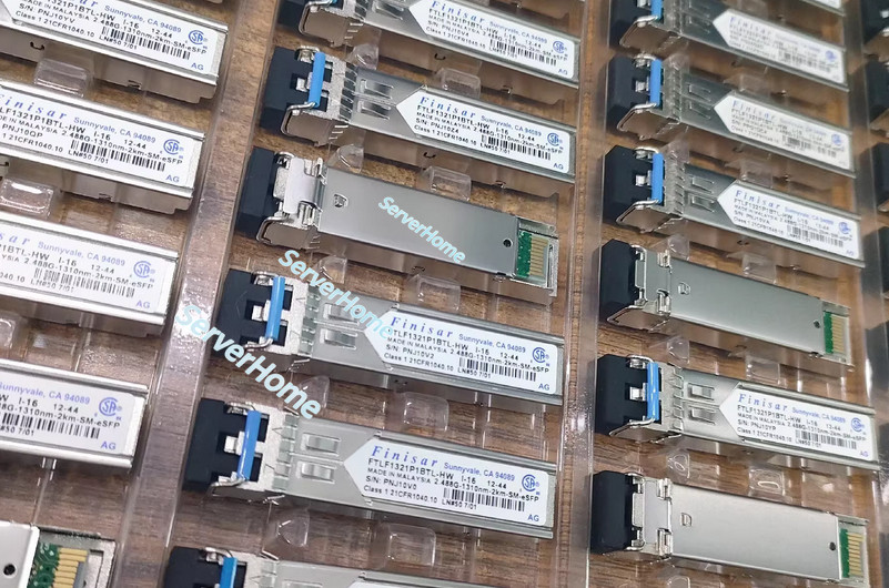 1Pcs Finisar FTLF1321P1BTL-HW 2.488G 2km Single-Mode SFP Transceiver-
