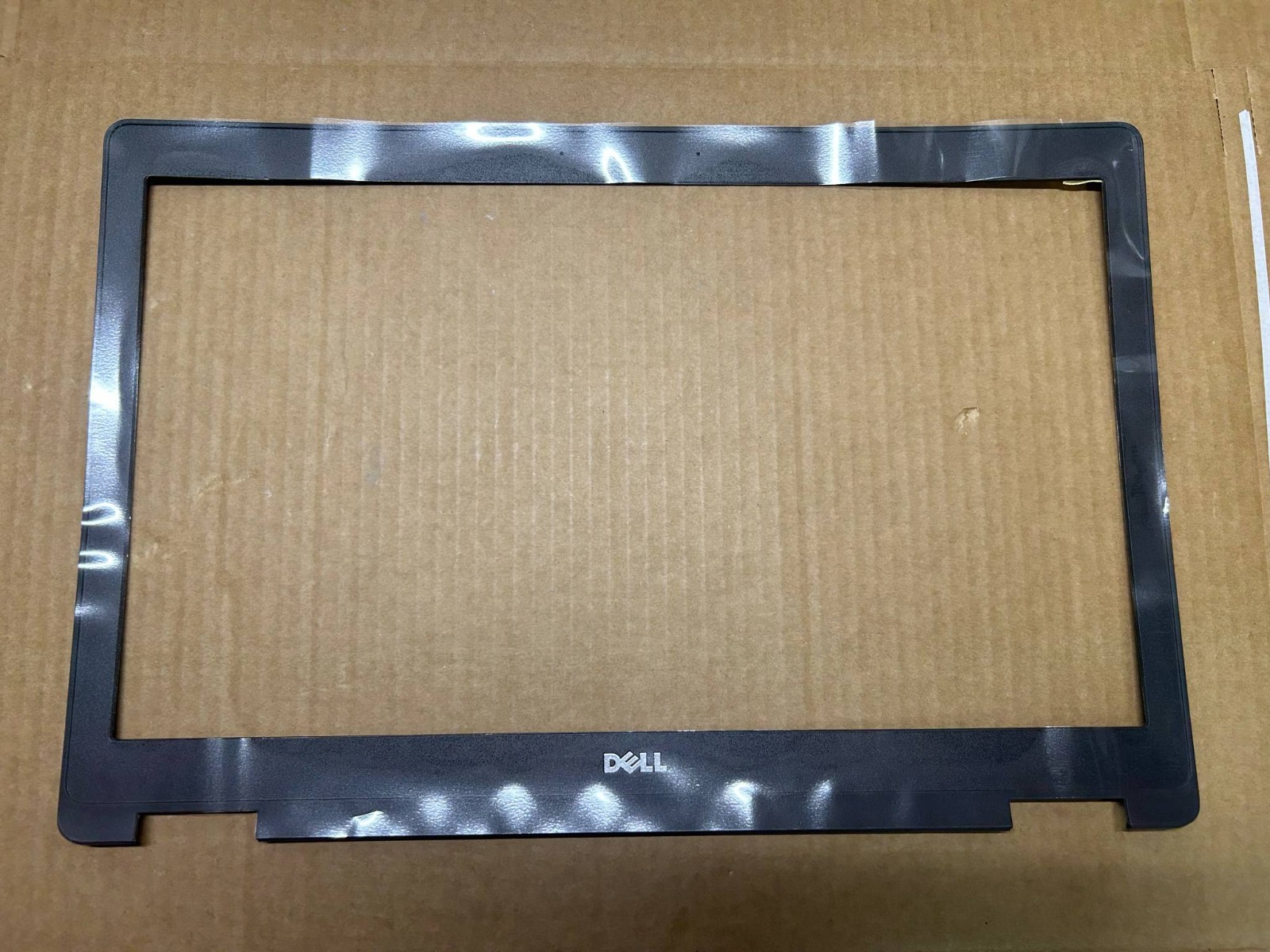 New Original Dell Latitude 5580 Precision 3520 15.6" LCD Front Trim Bezel YRW50