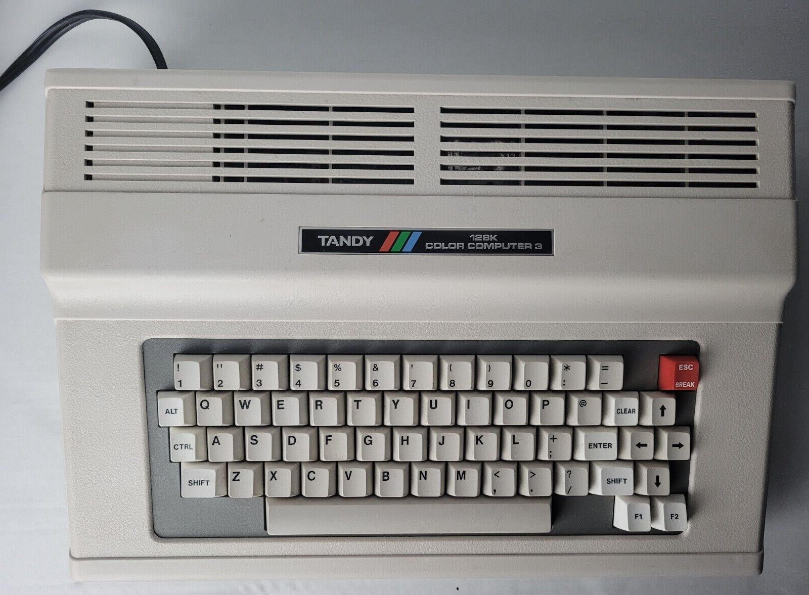 Vintage Tandy 128K Coco 3 Color Computer 3 26-3334 + 2 games Tested & Works