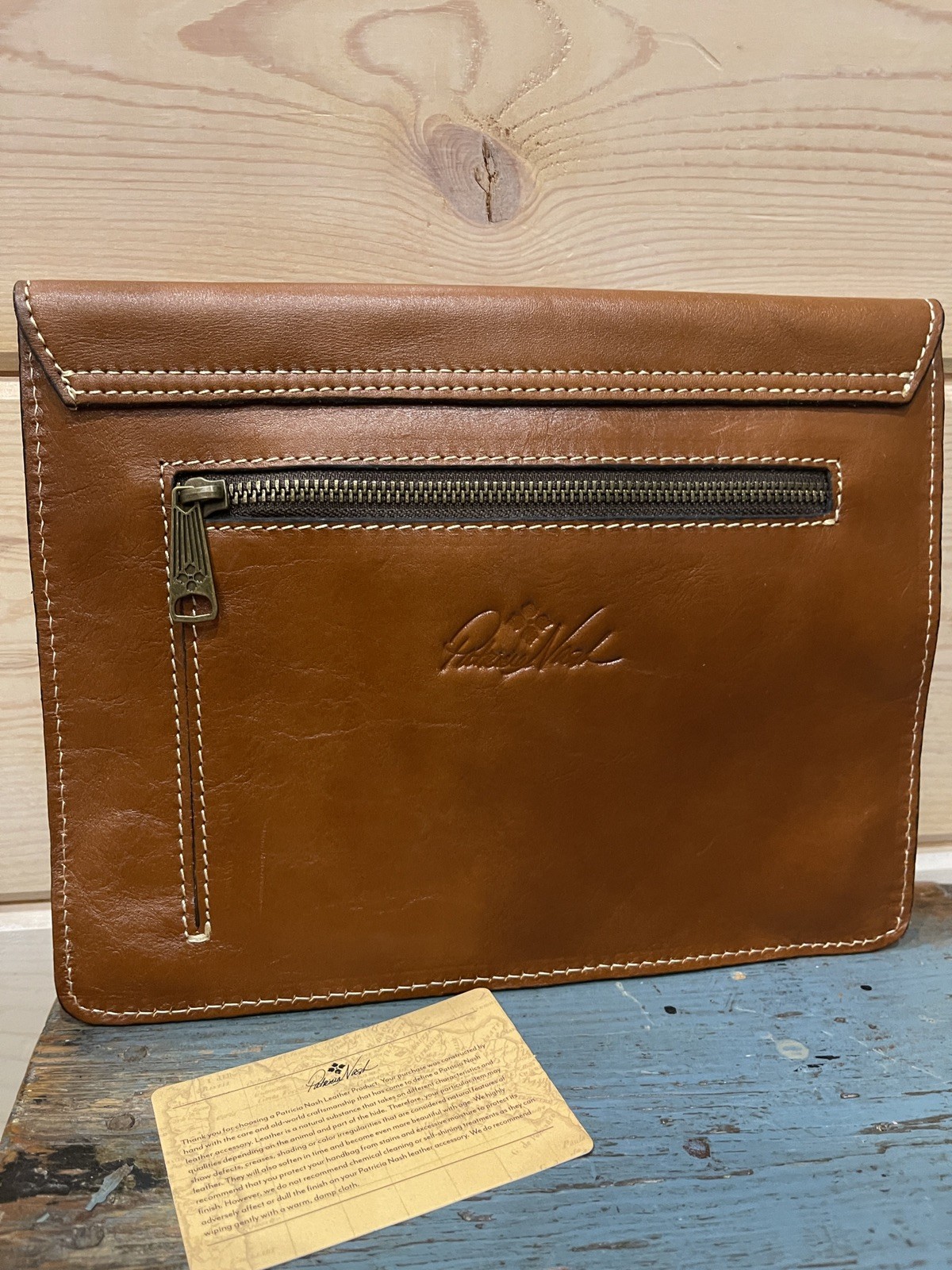 NWOT PATRICIA NASH Midi Tech IPad Tablet Case Leather Pouch Portfolio A81201