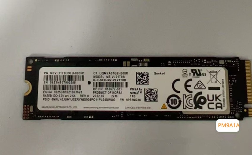 Samsung PM9A1a 1TB NVMe PCIe Gen4x4 M.2 2280 Internal SSD MZ-VL21T0B New