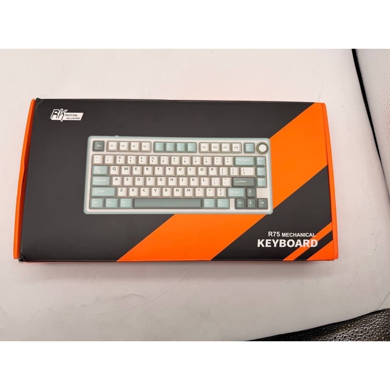RK ROYAL KLUDGE RKR75 QMK BLACK Mechanical Keyboard Silver Switch RGB Wired