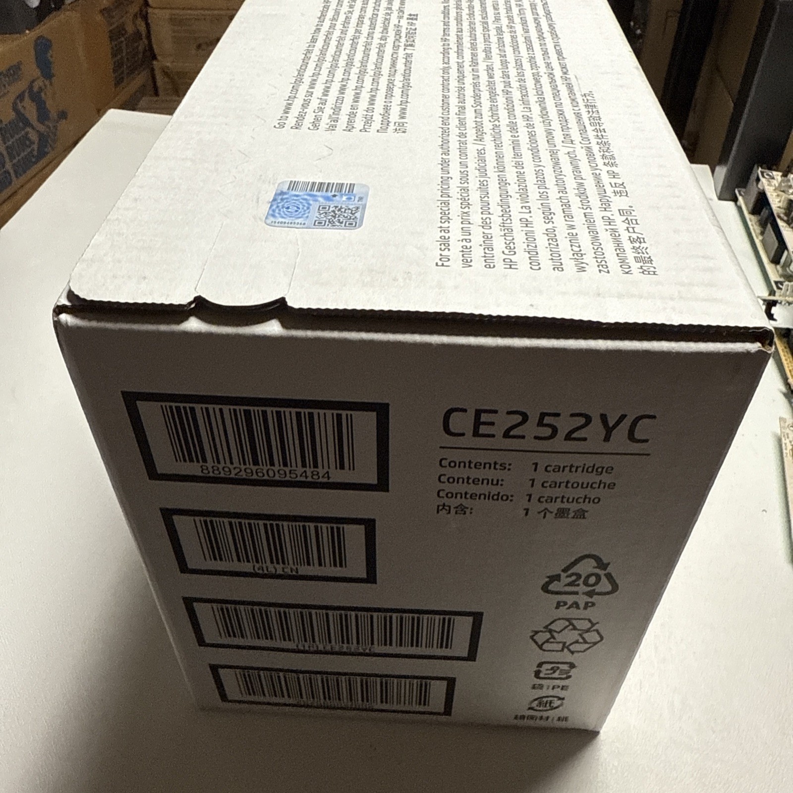 HP LaserJet OEM Toner Cartridge CE252YC - YELLOW