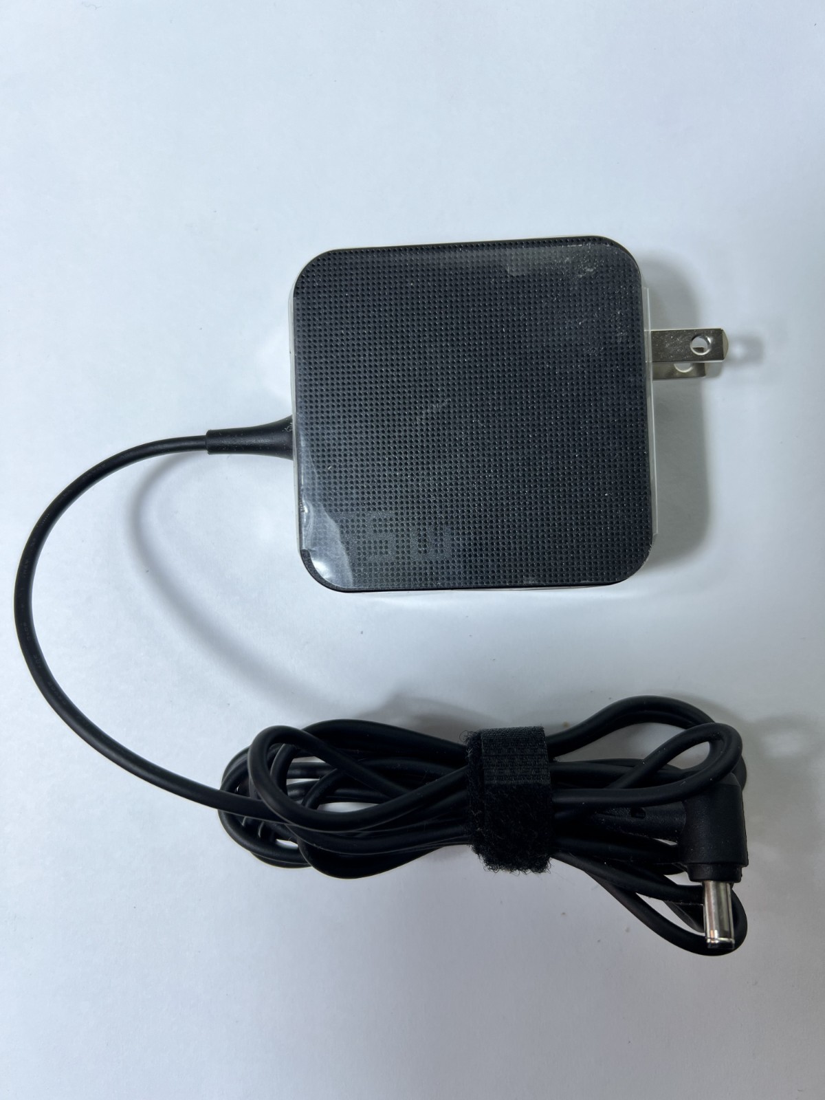 NEW Original OEM ASUS 65W 19V 3.42A AC Adapter Charger ADP-65DW 5.5mm x 2.5mmTip