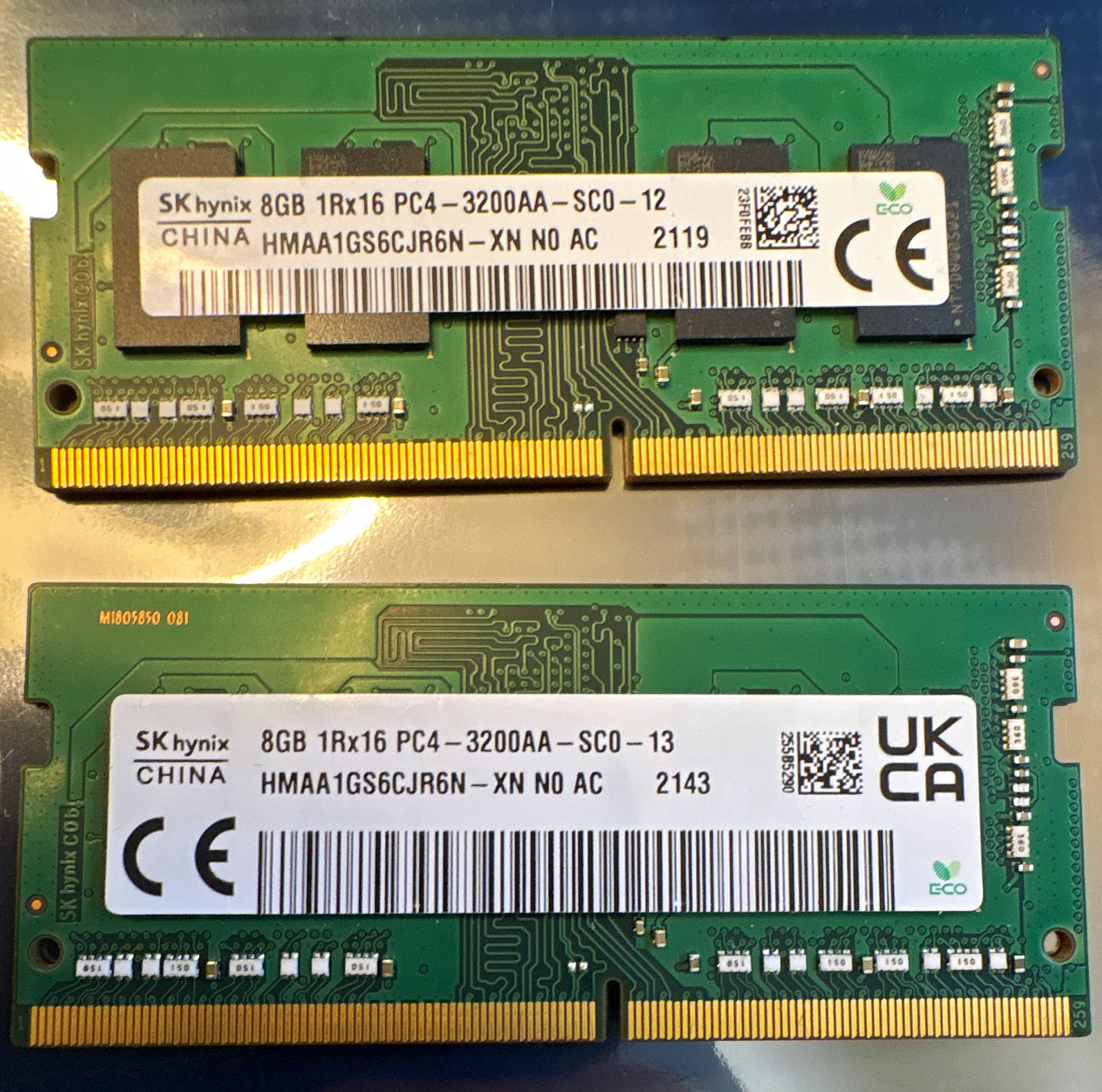 SK hynix DDR4 SO-DIMM 16GB (2x8GB) PC4-3200AA Non-ECC HMAA1GS6CJR6N-XN