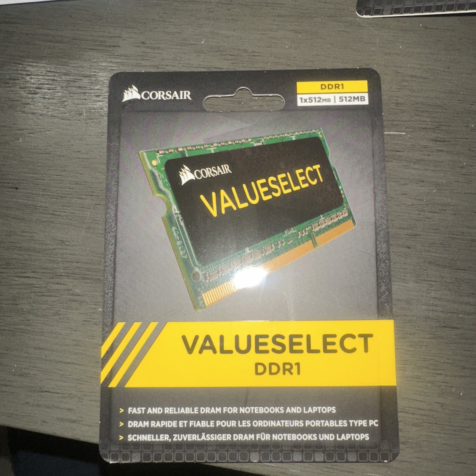 Corsair 512 MB SO-DIMM 333 MHz DDR Memory (VS512SDS333)