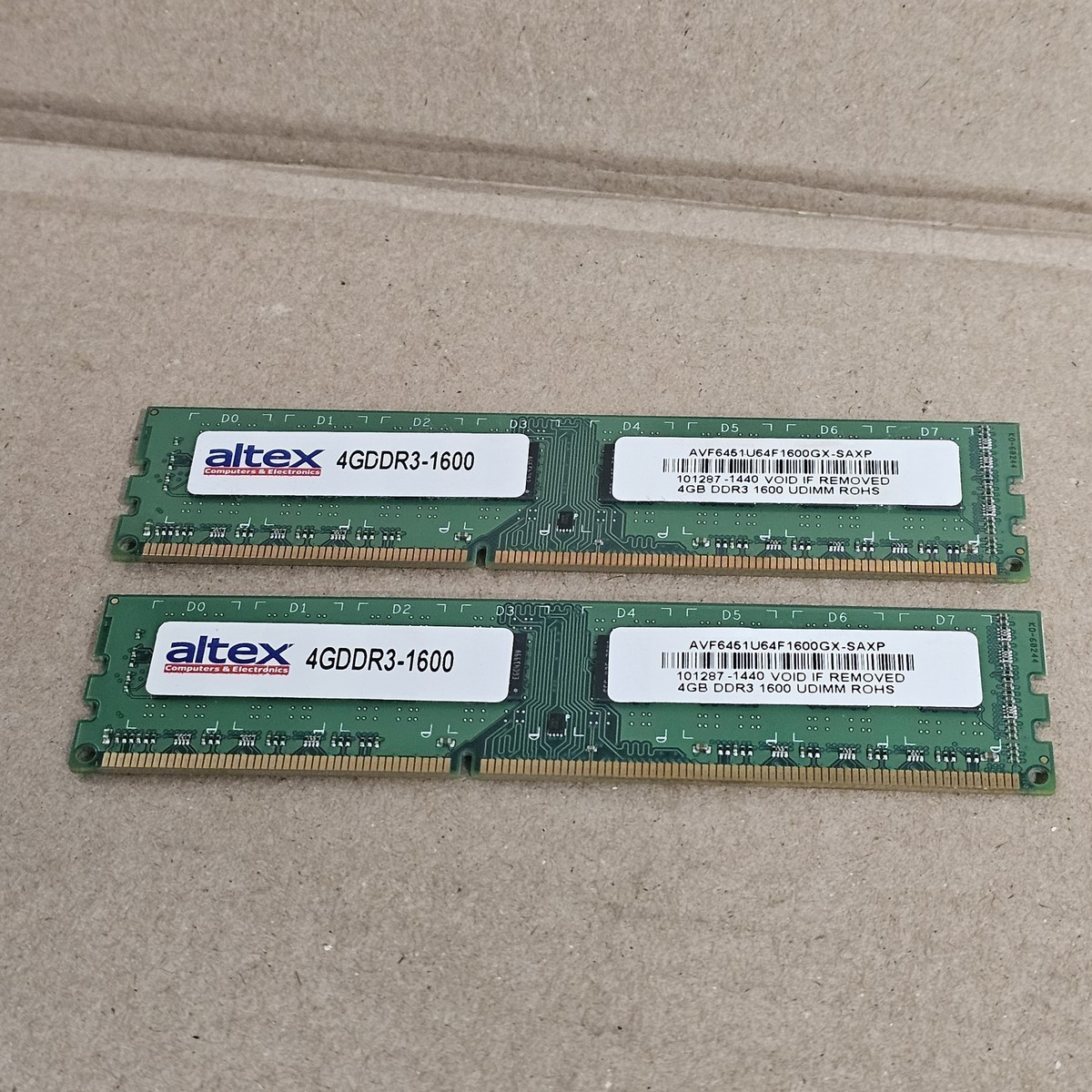 Altex Princeton 2X4GB 8GB DDR3-1600 AVF6451U64F1600GX-SAXP UDIMM