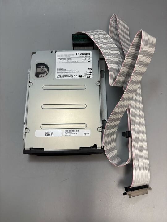 Quantum Internal Tape Drive Model: DLT-V4 with Cable SCSI (D-sub)
