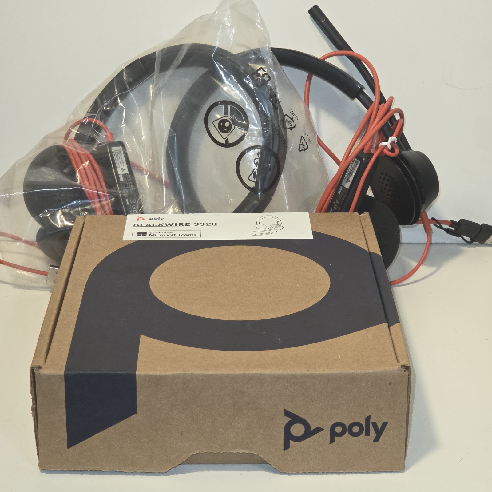 Poly Plantronics Blackwire 3320 Stereo Headset Noise Cancelling 