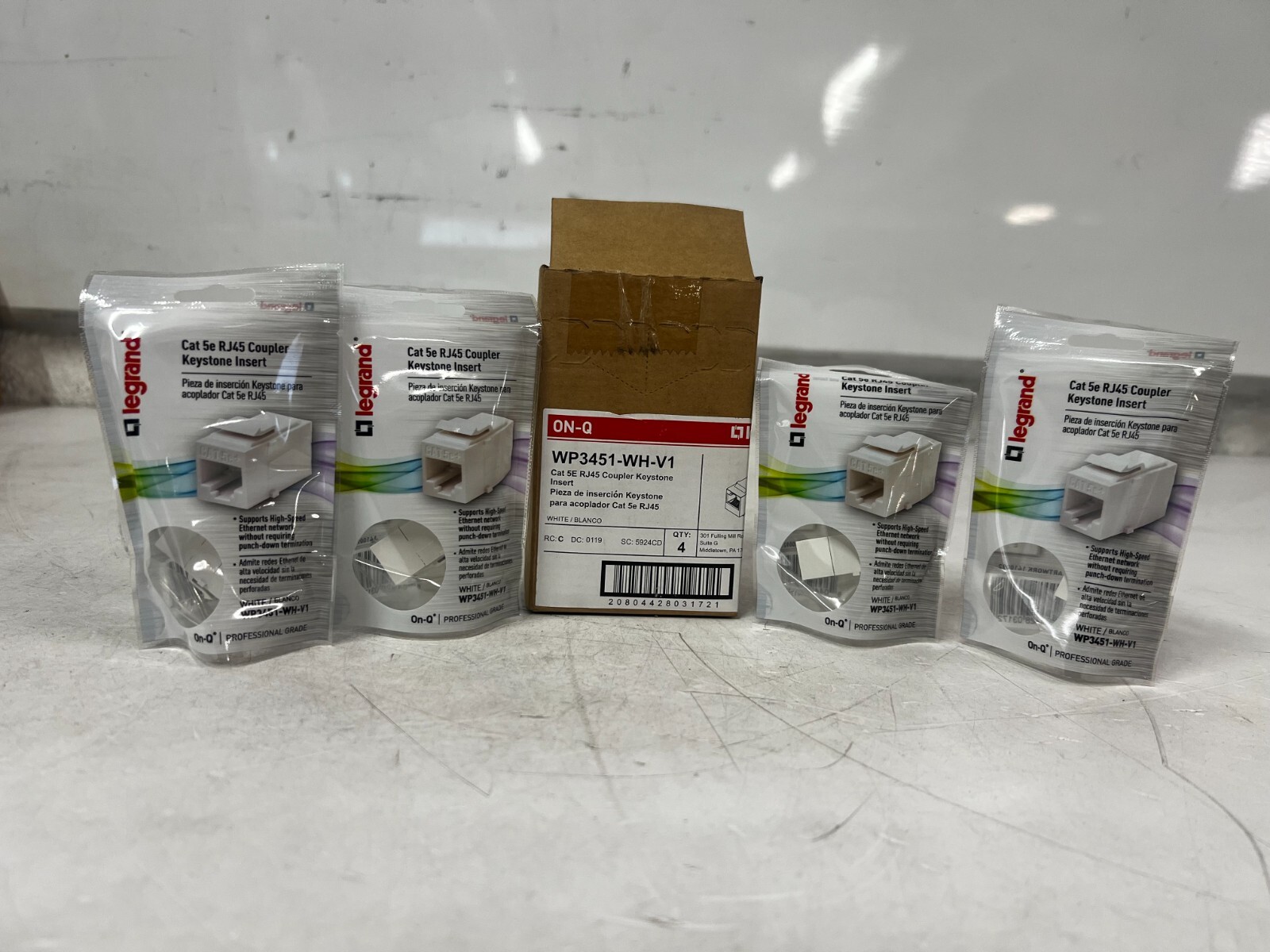 CASE OF 4 Legrand On-Q White Cat5e RJ45 Keystone Coupler Inserts WP3451-WH-V1