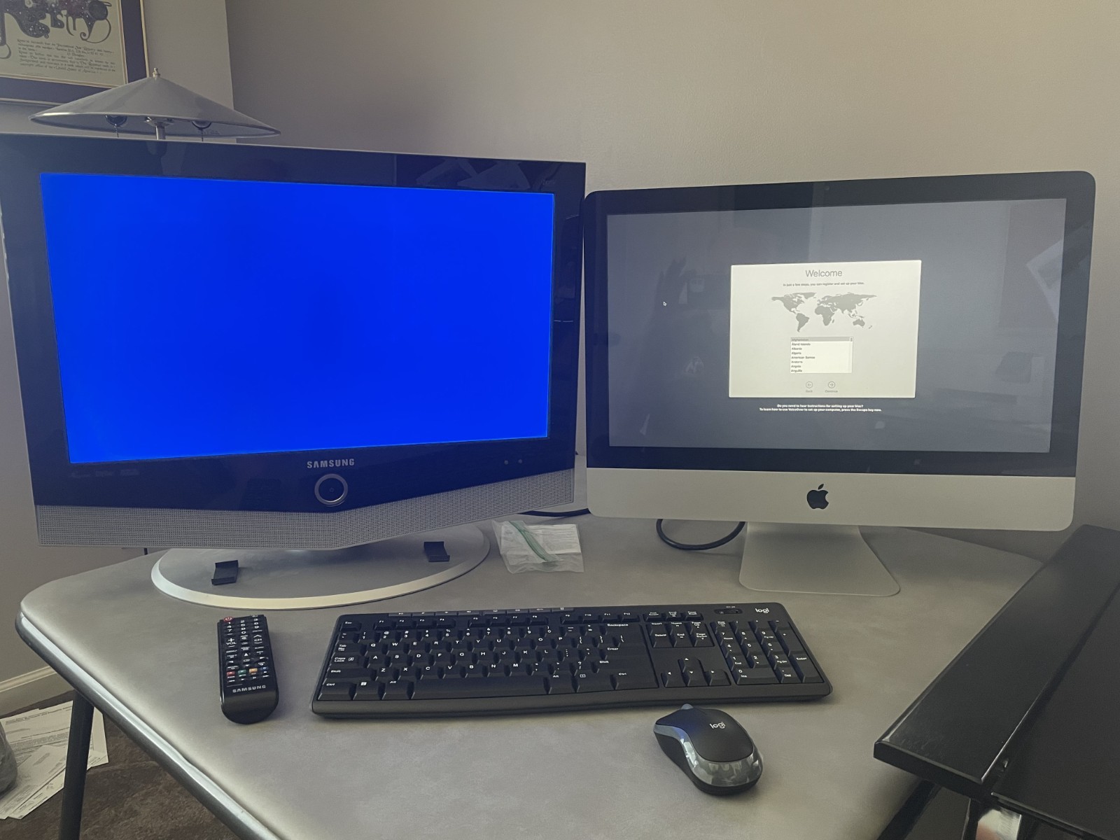 Apple Computer 21" desktop w/ second monitor, wirerless keyboard 