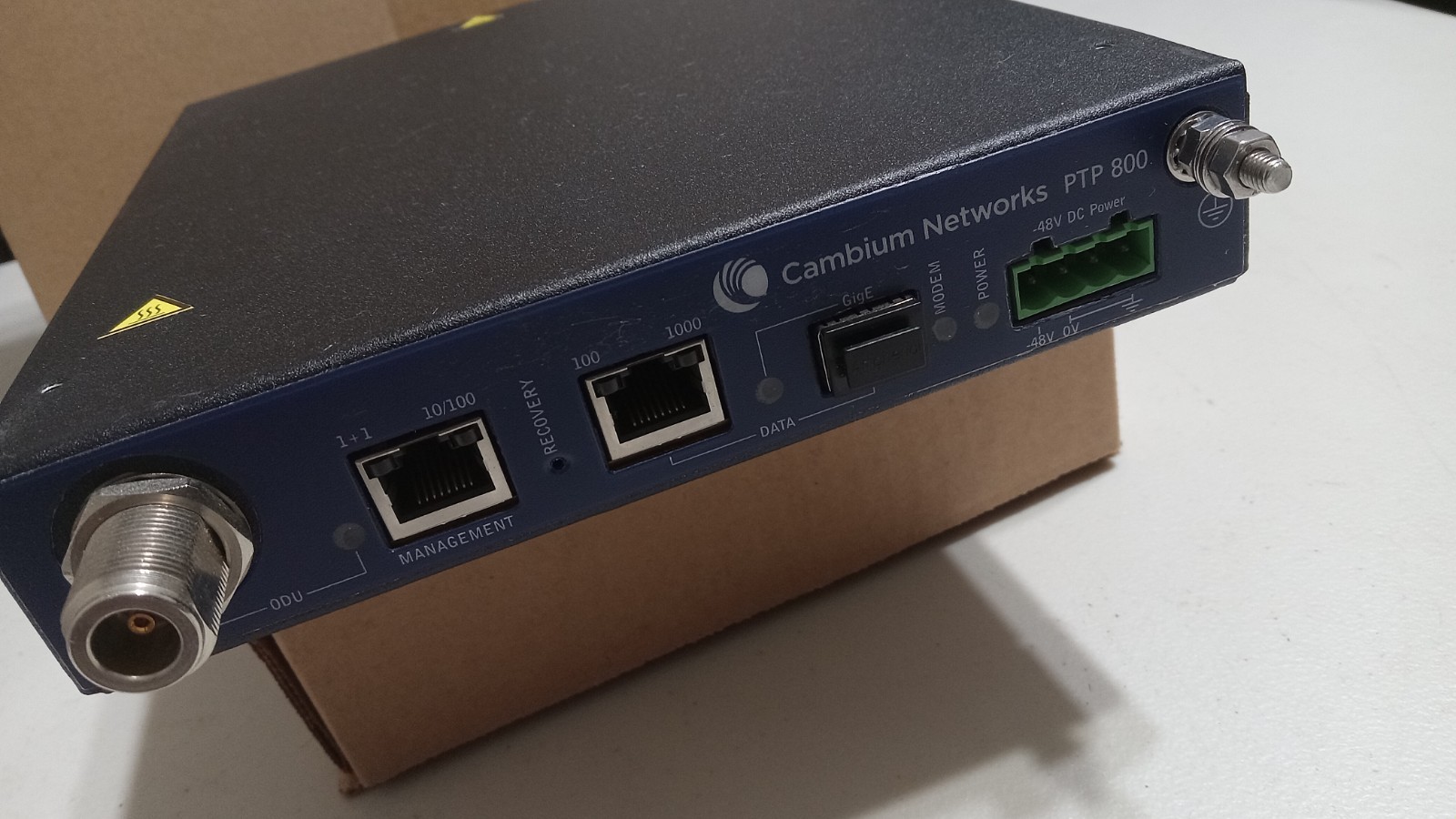 Cambium Networks PTP 800 CMU WB3517 Modem wireless backhaul communication