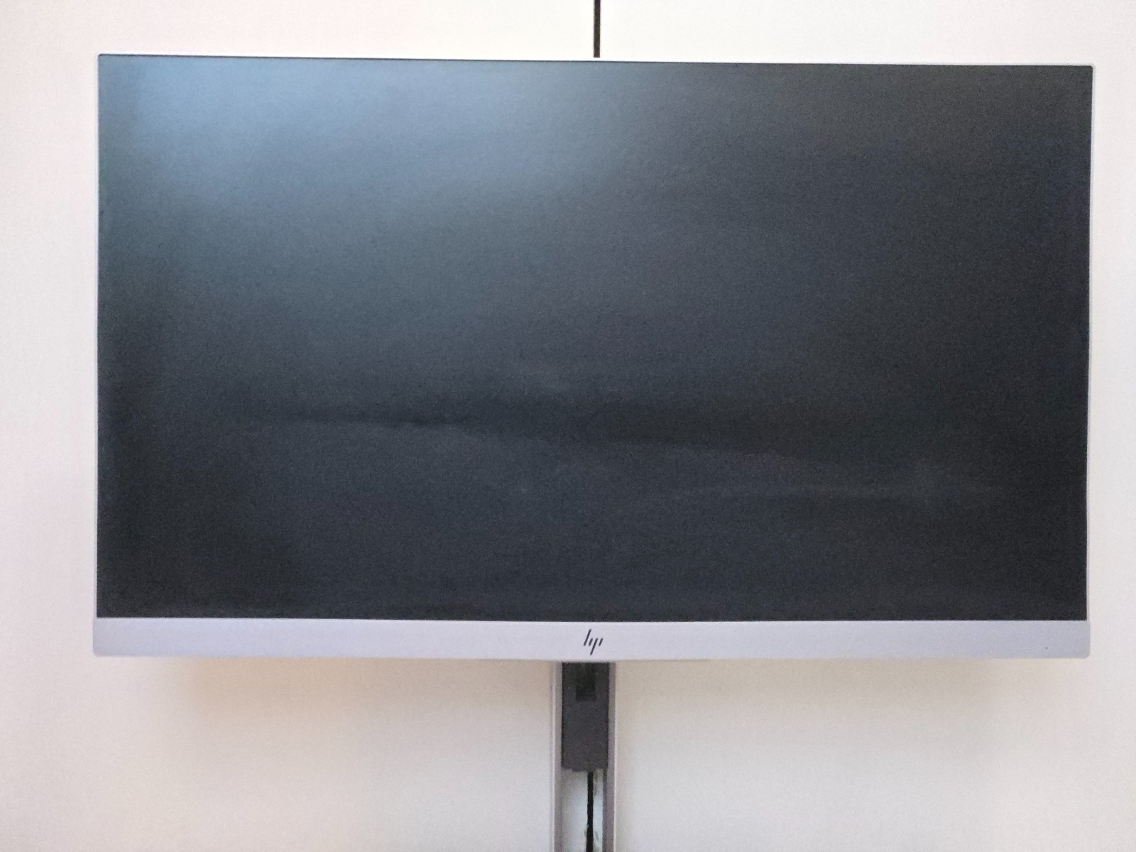 HP EliteDisplay E223 21.5" FHD 1080p IPS Computer Monitor