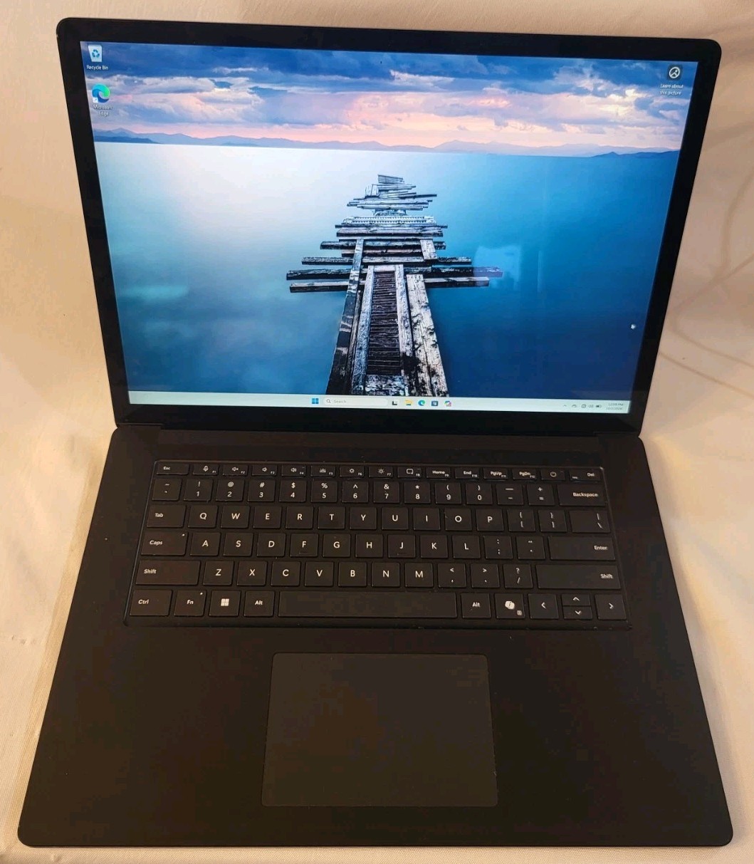 Microsoft Surface Laptop 6 15" 2035 Ultra 7 165H 16GB RAM 256GB SSD 100202