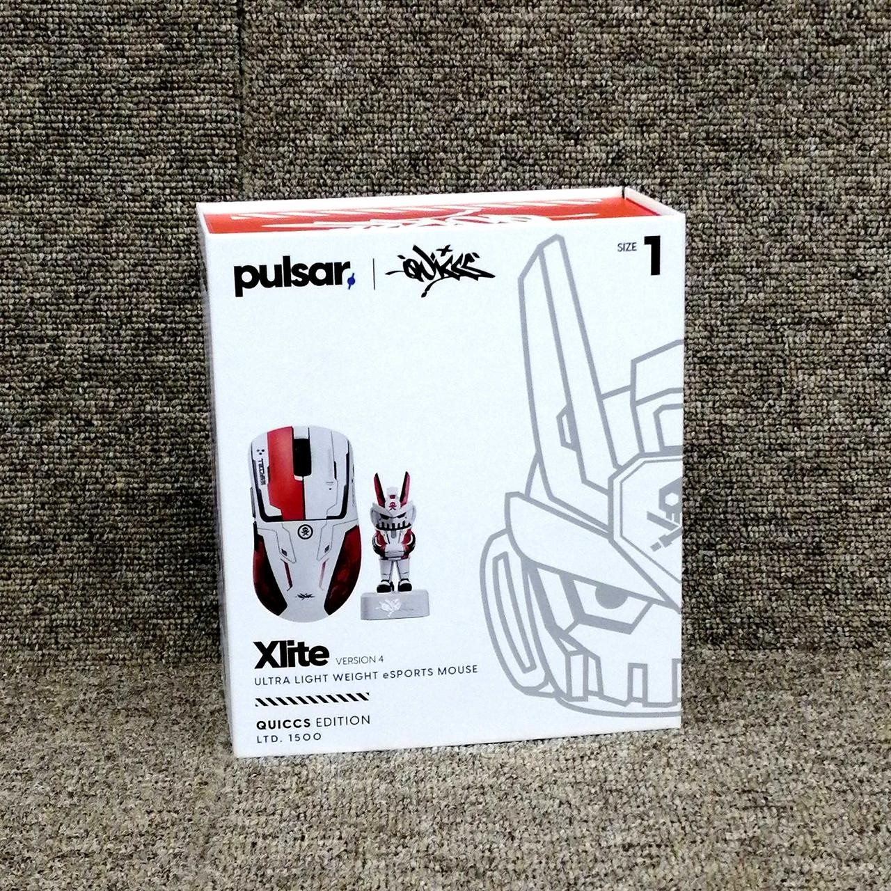 PULSAR Xlite V4 Quiccs Mini Wireless Mouse