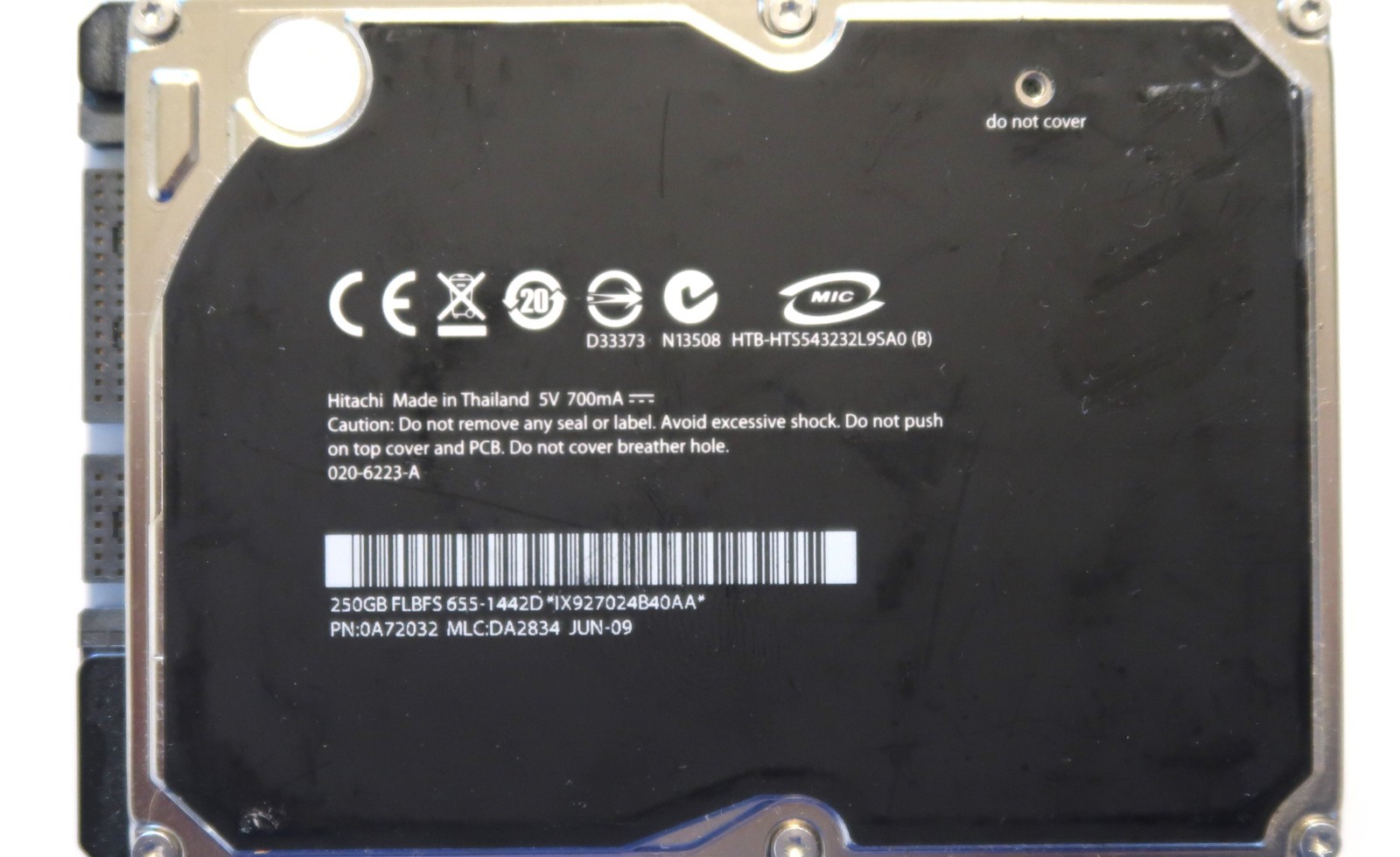 HTS543232L9SA0 (B) PN:0A72032 MLC:DA2834 (IX9) Thailand 2.5" 250gb Sata 2009