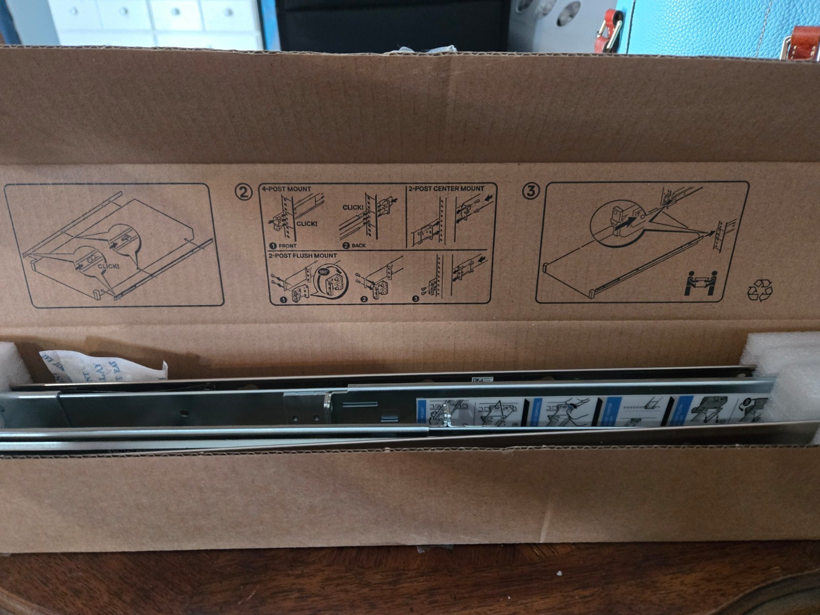 Dell 0C597M C597M 1U Static ReadyRails Rail Kit 2/4 Post SFF Open Box