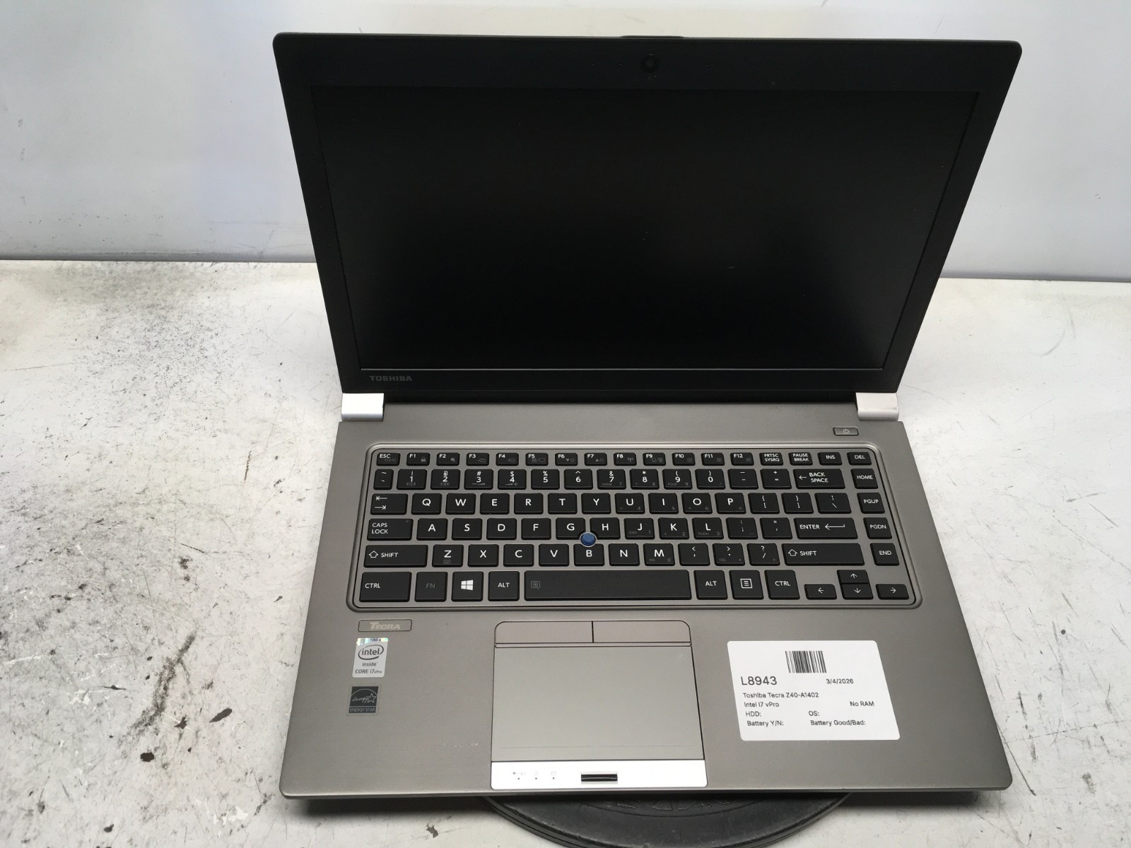 Toshiba Tecra Z40-A1402 Intel i7 vPro No RAM NO HDD
