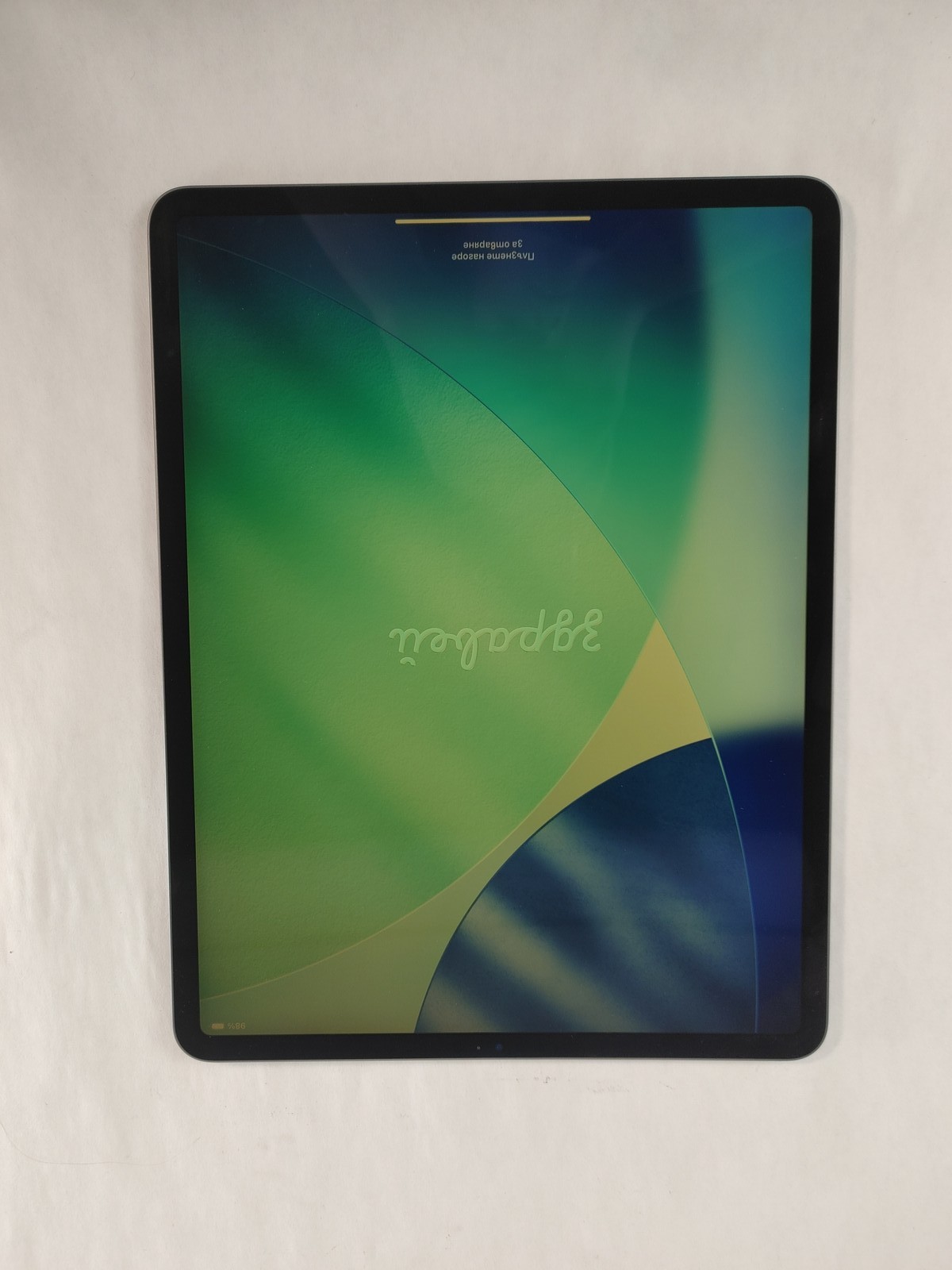 Apple iPad Pro 4th Gen 12.9" A2229 128 GB iOS 26.5 (WiFi Only) For Parts