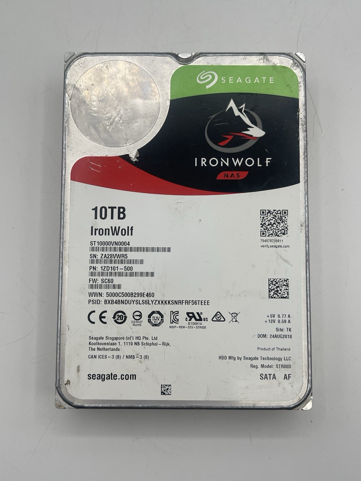 Seagate IronWolf 10TB NAS Hard Drive – ST10000VN0004 – FOR PARTS / NOT WORKING