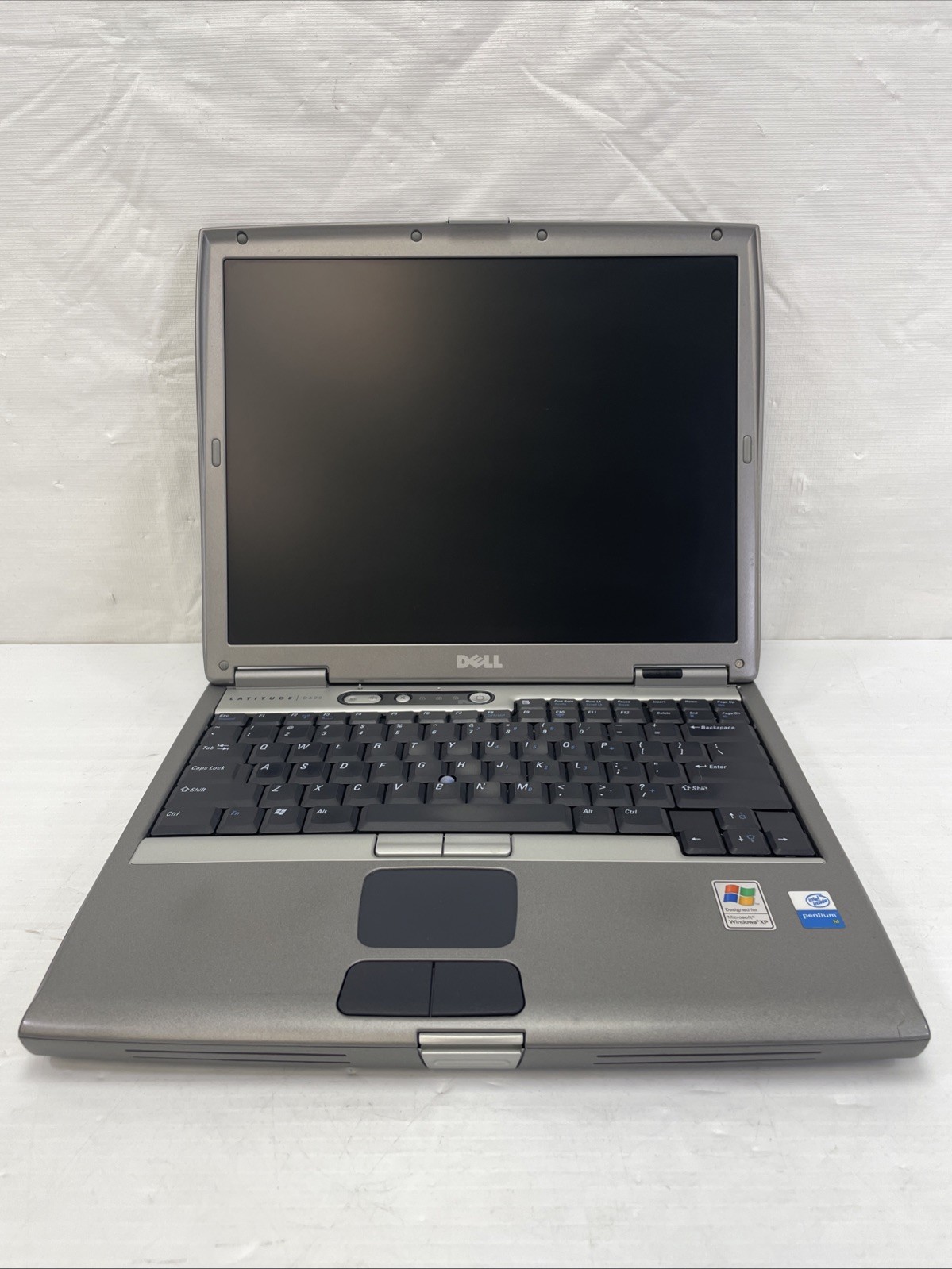 Retro Gaming Dell Latitude D600 Pentium M 1.6GHz 512MB RAM 40GB HDD WinXP Pro