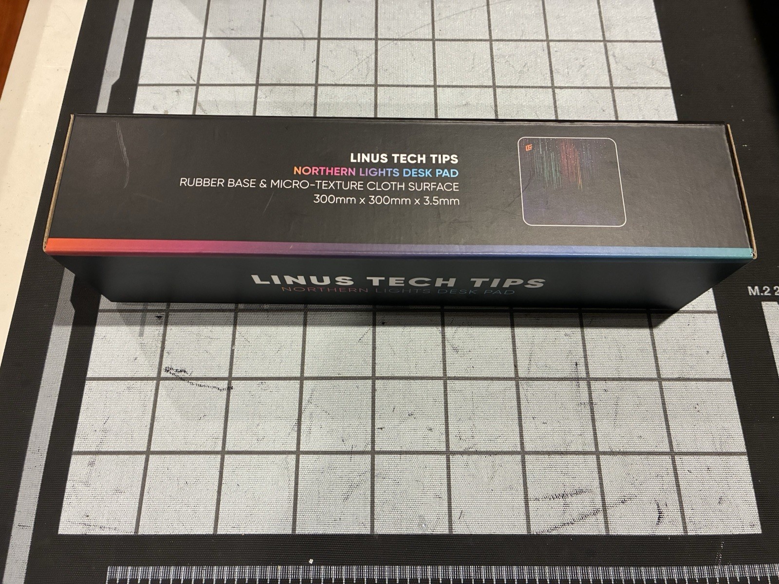 LTT Linus Tech Tips "Northern Lights" 300x300mm Cloth Mouse Pad