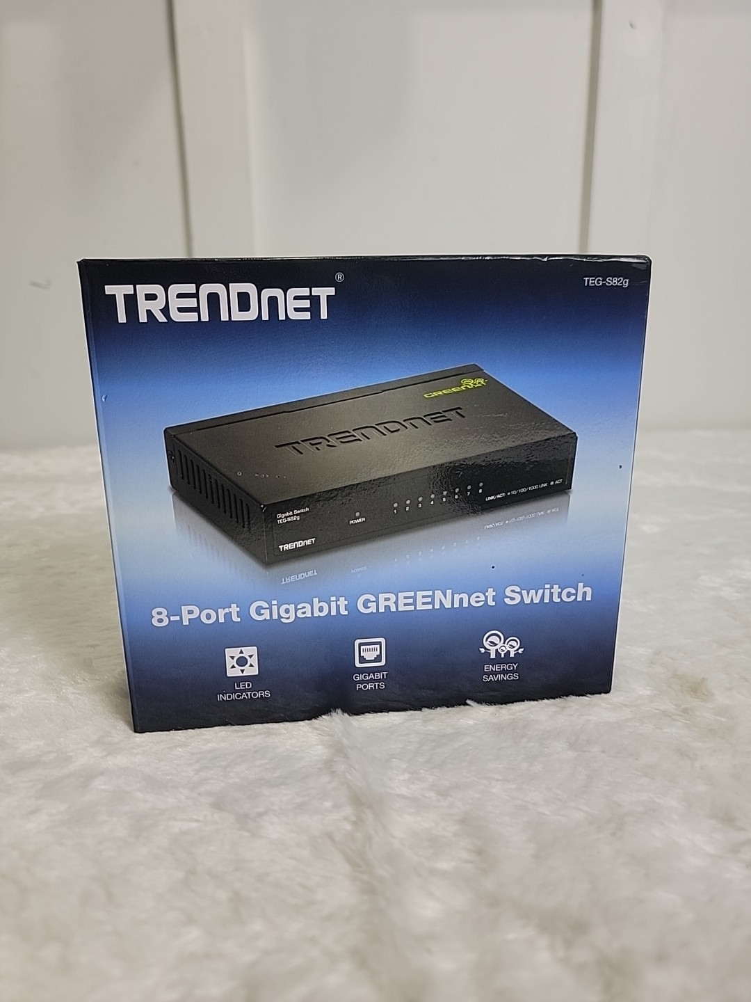 TRENDnet TEG-S82g 8-Port Gigabit GREENnet Switch 