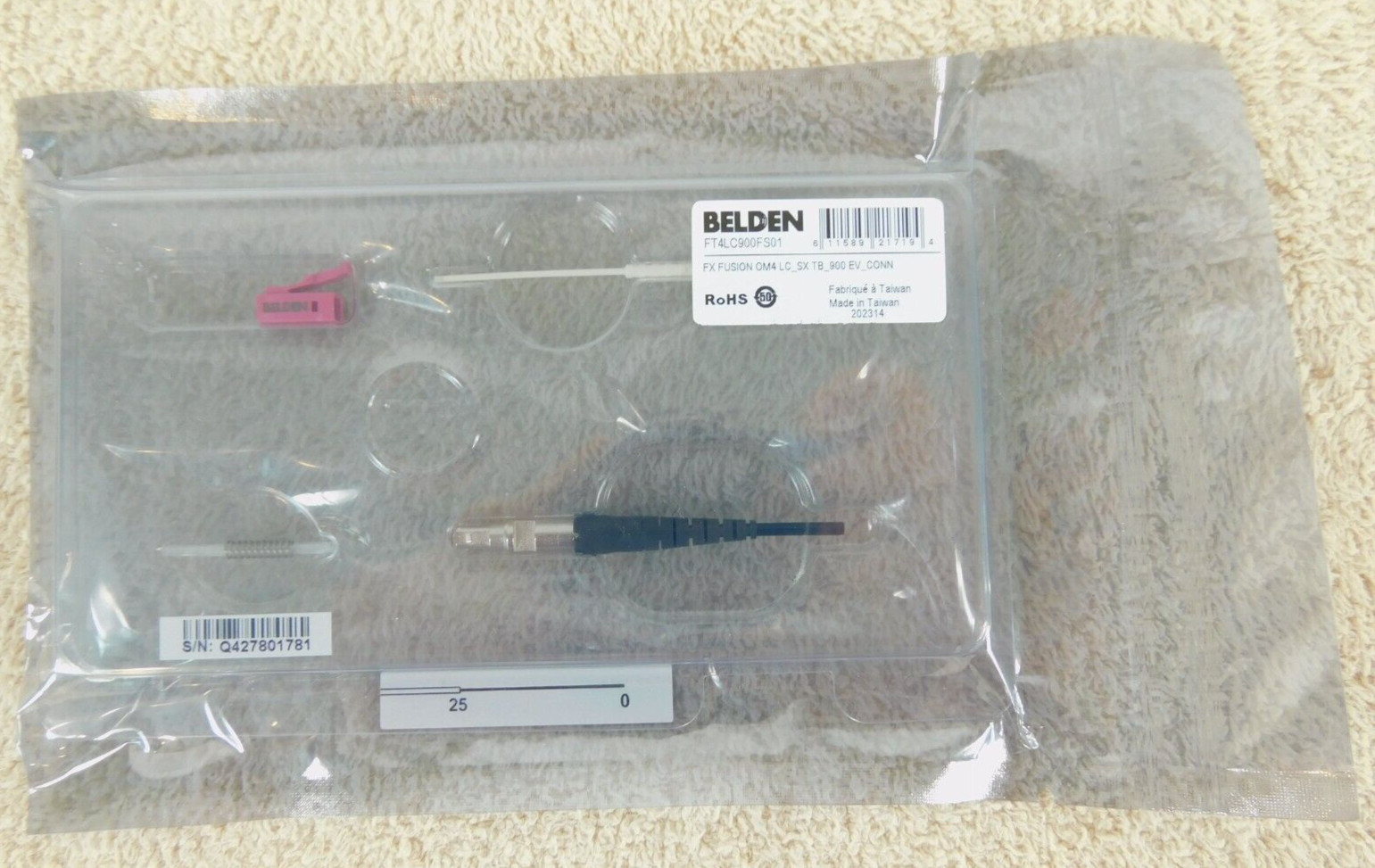 Fusion Splice OM4 LC Simplex FT4LC900FS01 Belden Fx Tight Buffer 900 Um