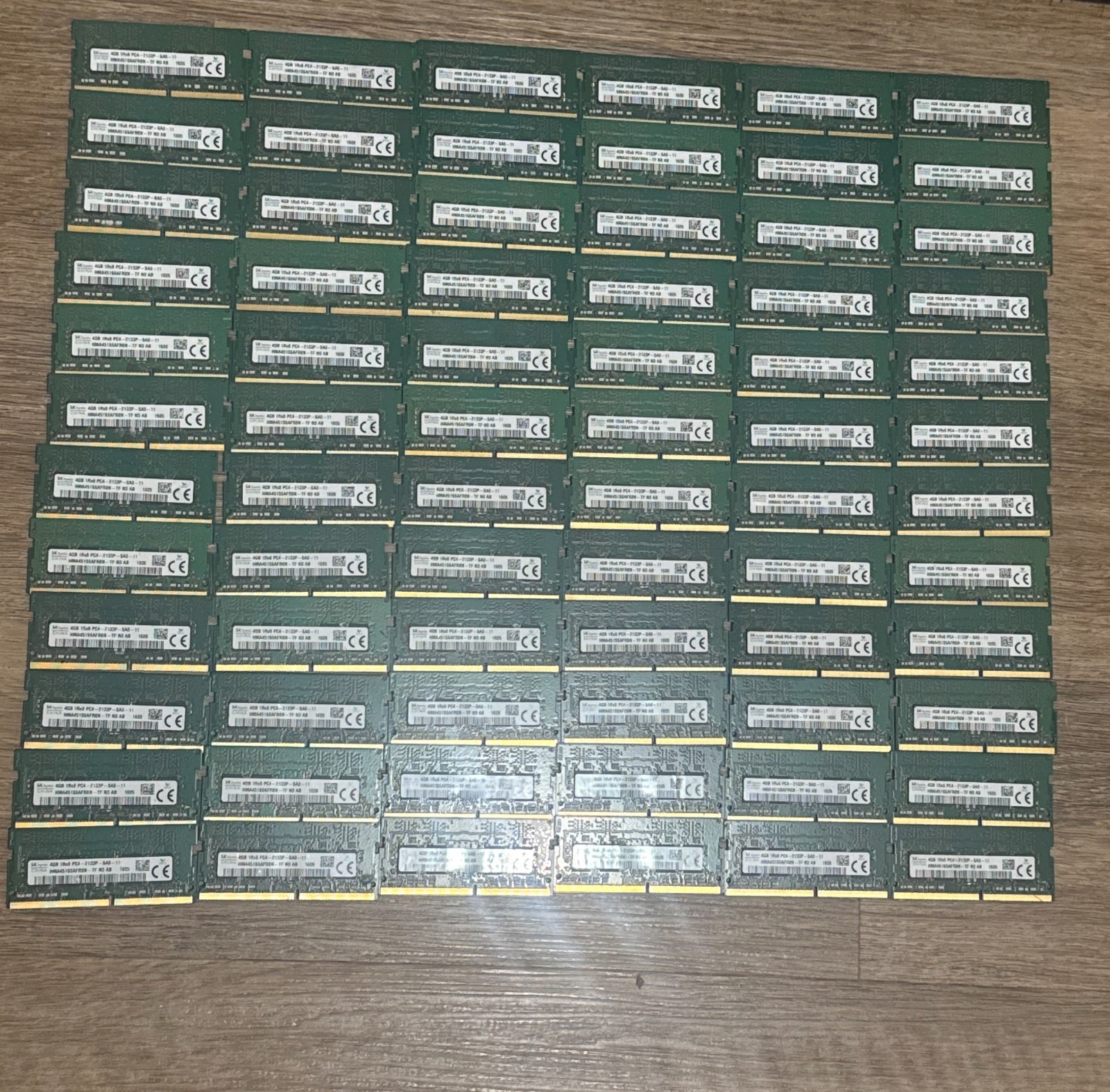 Lot of 72 SK hynix 4GB DDR4 PC4-2133P Laptop SO-DIMM RAM 288GB