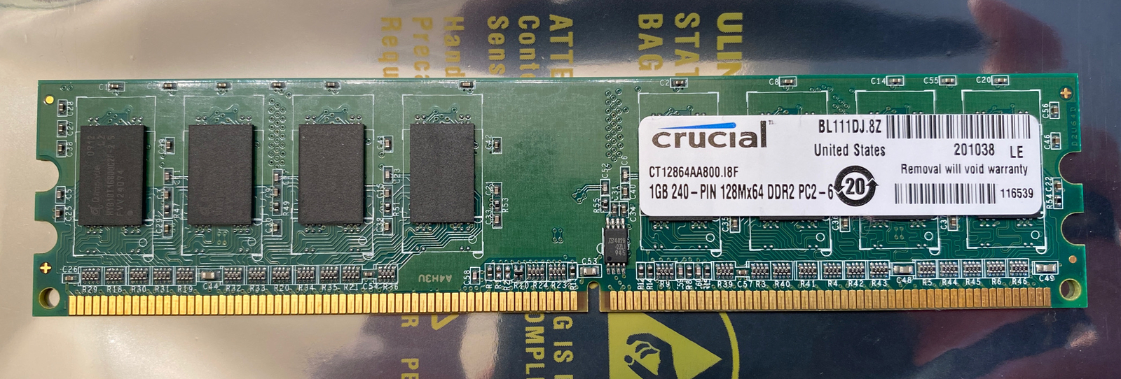 Crucial CT12864AA800.I8F BL111DJ.8Z 1GB 240-pin TESTED