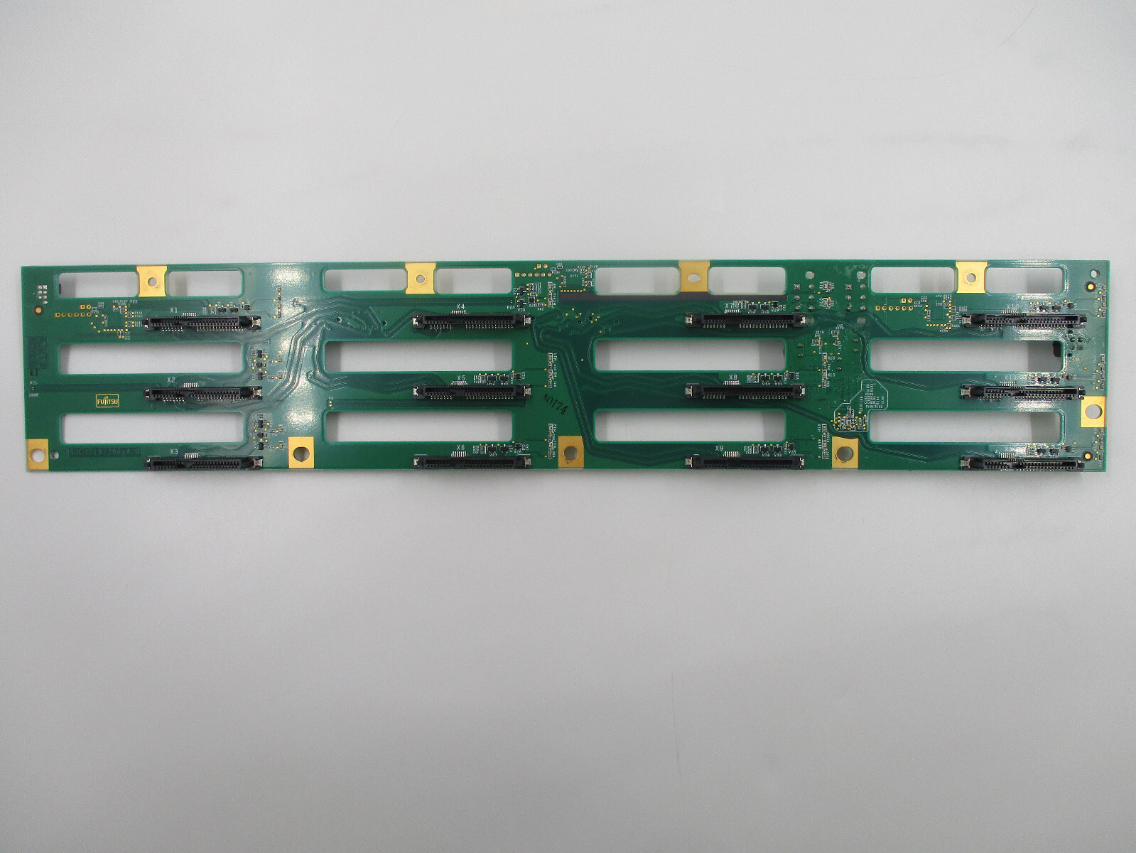 Fujitsu RX2540/RX2520 M4/M5 12-Bay 3.5" SAS/SATA Backplane P/N: A3C40197297