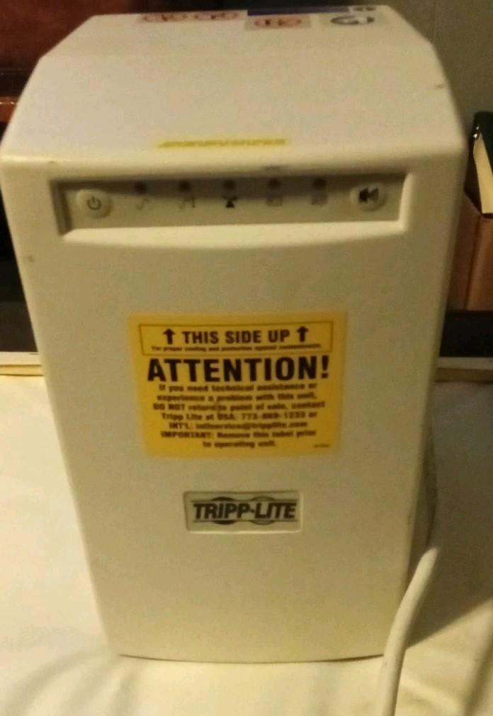 Tripp-Lite SMART1200XLHG 1000VA 750W 4-Outlet USB Smart With Battery 