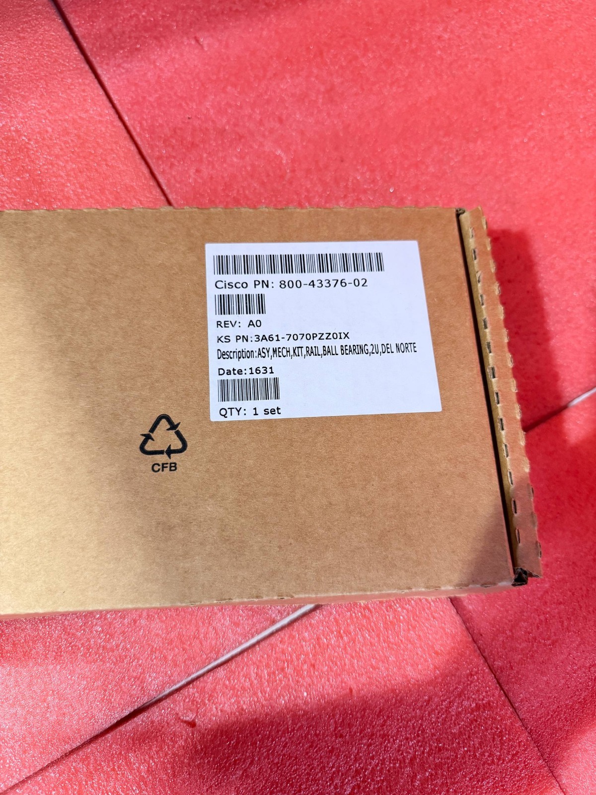 New Cisco U1/U2 Ball Bearing Rackmount Rail Kit UCS C220 C240 M4 M5 800-43376-02