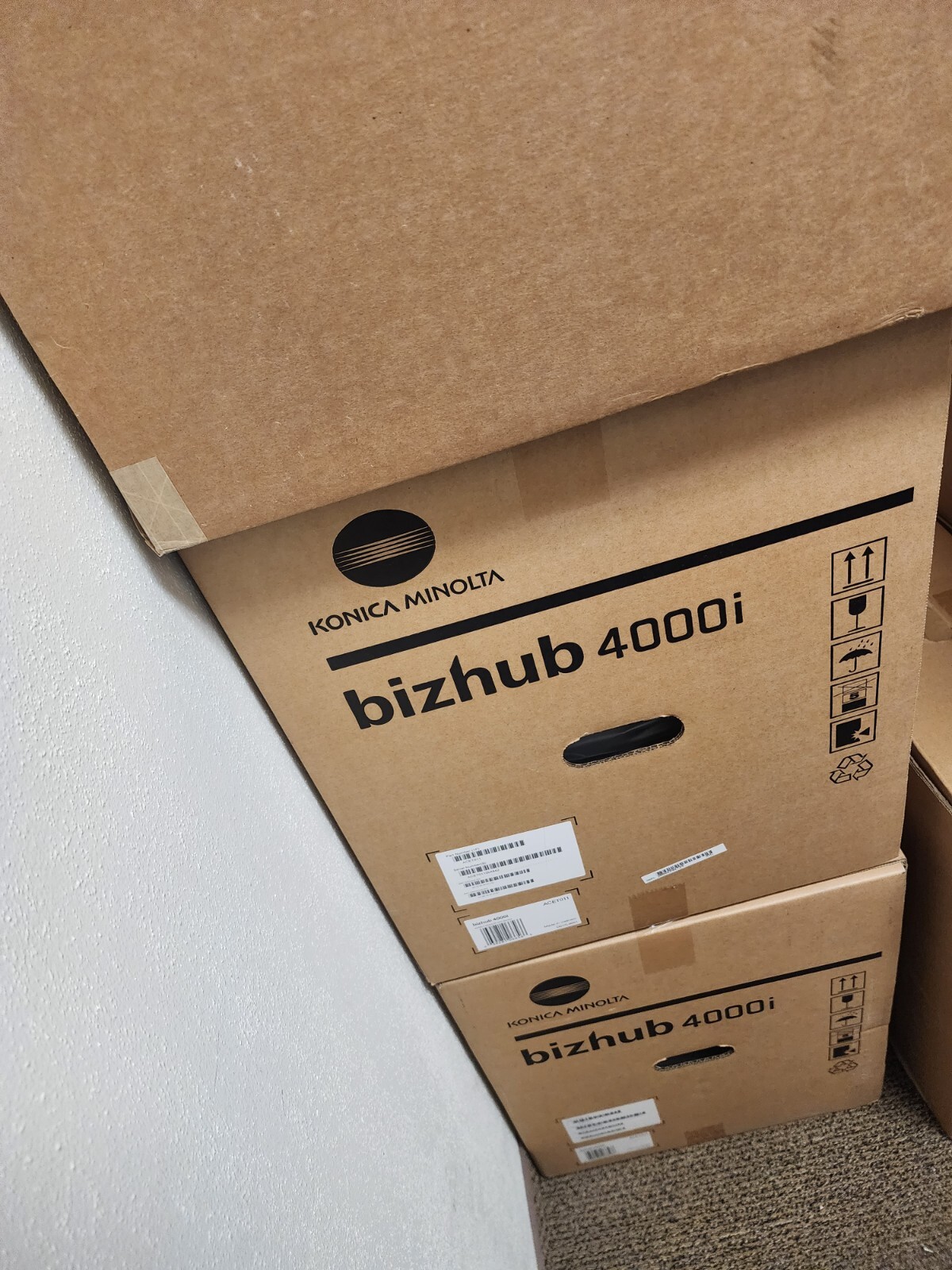 BRAND NEW KONICA 4000i PRINTER 