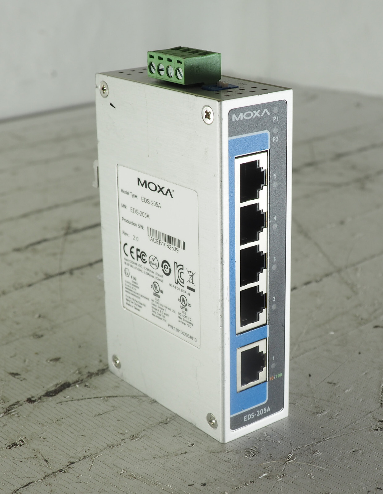 Moxa EDS-205A Unmanaged Ethernet switch with 5 10/100BaseT(X) ports