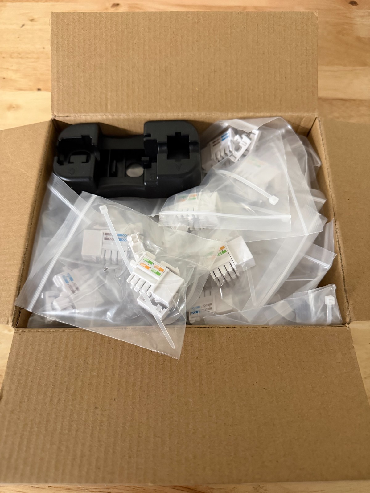 Cat6 keystone White Jack - 50 Count